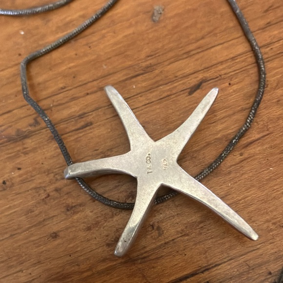Authentic Tiffany oversized Starfish pendant large size.  pendant only. - Picture 4 of 6